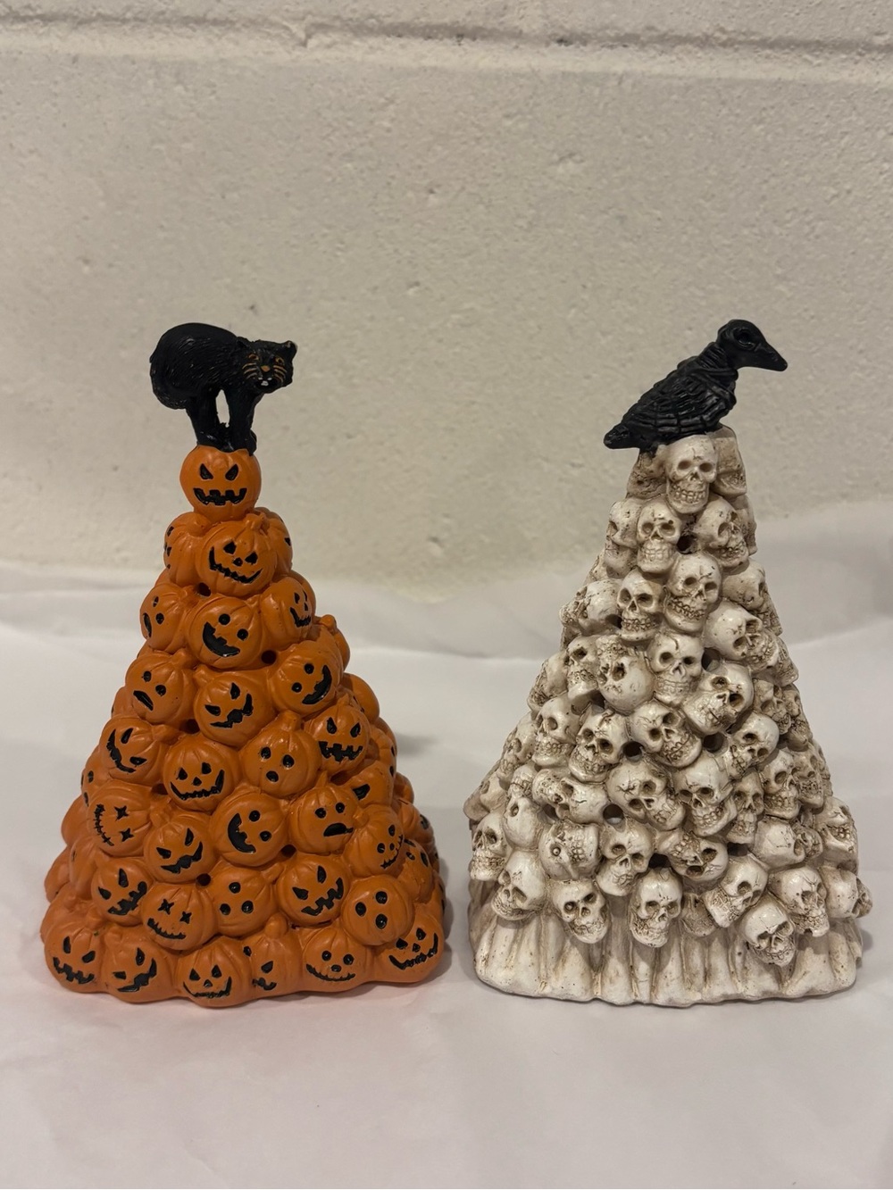 Halloween light changing pumpkin skull tree tabletop spooky decor